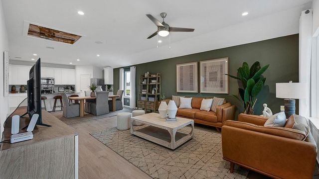 1319 Isola Bella Drive, Richmond, TX 77406