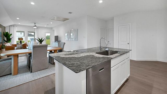 1319 Isola Bella Drive, Richmond, TX 77406