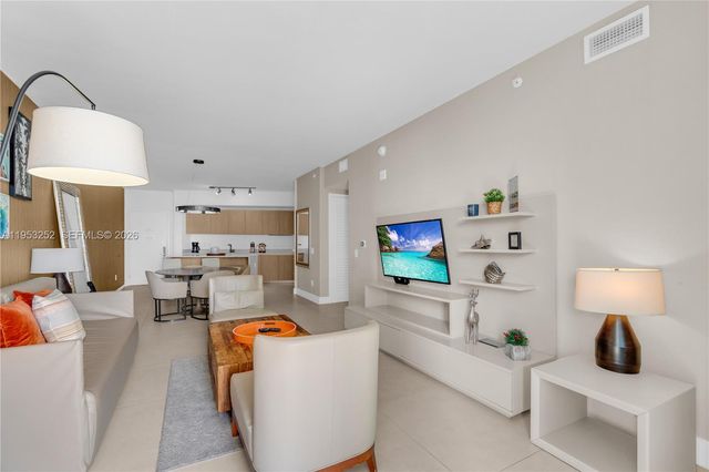 4111 S Ocean Drive 1507, Hollywood, FL 33019
