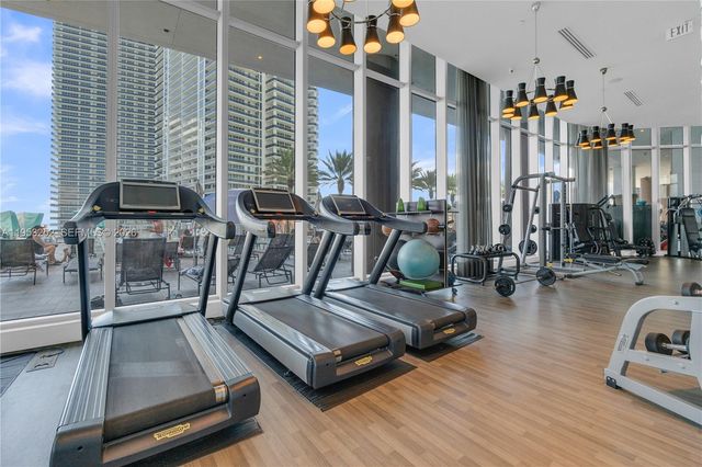 4111 S Ocean Drive 1507, Hollywood, FL 33019