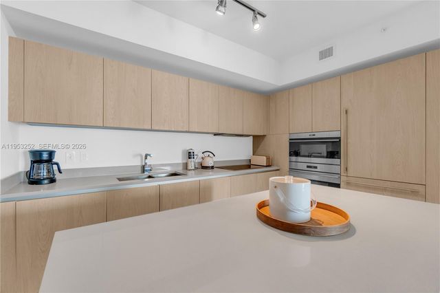 4111 S Ocean Drive 1507, Hollywood, FL 33019