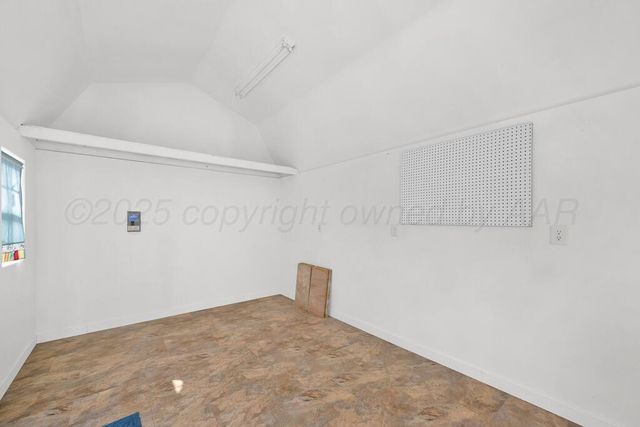 7716 WHITE PLAINS Avenue, Amarillo, TX 79121