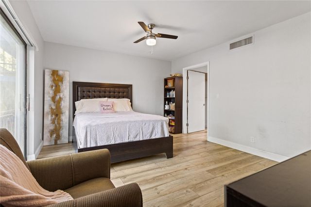 6060 S Falls Circle Drive 218, Lauderhill, FL 33319