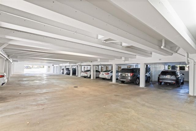 6060 S Falls Circle Drive 218, Lauderhill, FL 33319