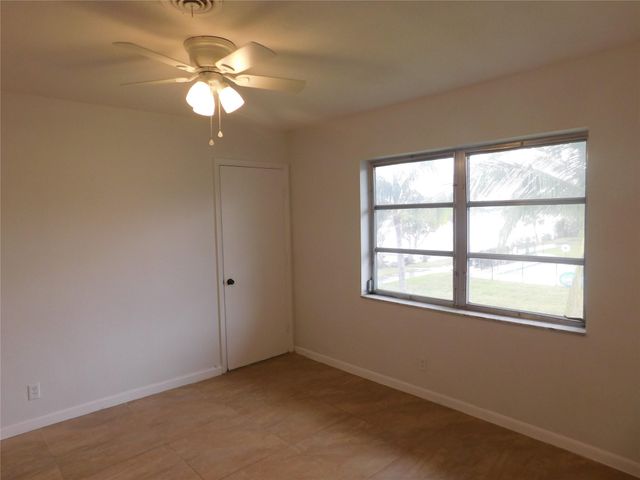 960 Crystal Lake Drive 201, Deerfield Beach, FL 33064