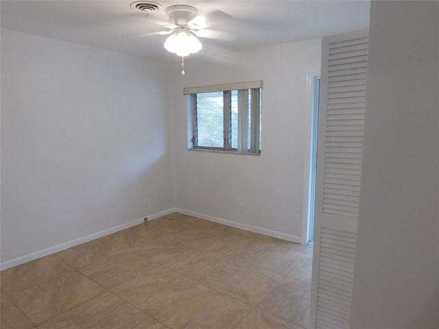 960 Crystal Lake Drive 201, Deerfield Beach, FL 33064