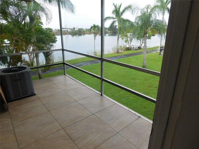 960 Crystal Lake Drive 201, Deerfield Beach, FL 33064