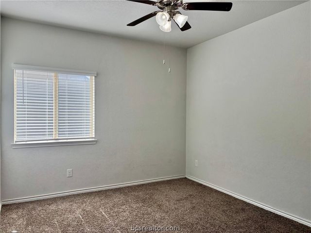 806 Mineral Wells Lane, College Station, TX 77845