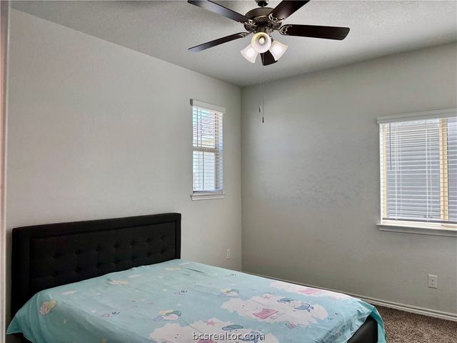 806 Mineral Wells Lane, College Station, TX 77845