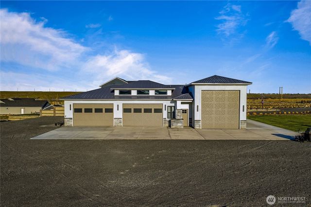 5874 Panorama Drive, Moses Lake, WA 98837