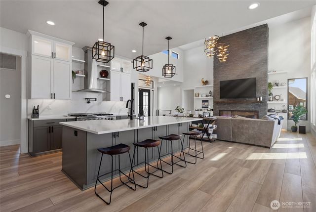 5874 Panorama Drive, Moses Lake, WA 98837