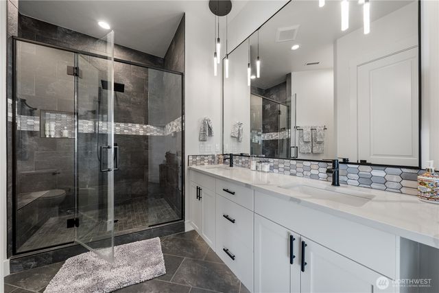 5874 Panorama Drive, Moses Lake, WA 98837