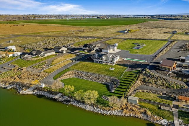 5874 Panorama Drive, Moses Lake, WA 98837