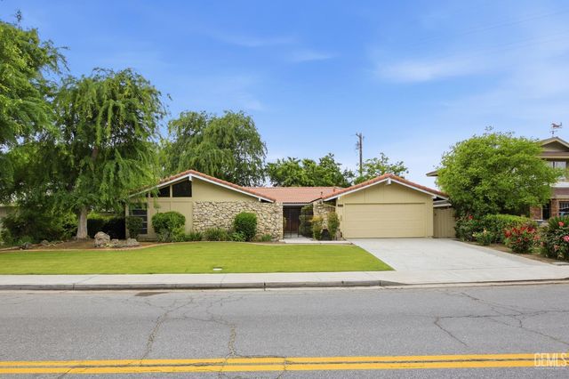2813 Elm Street, Bakersfield, CA 93301