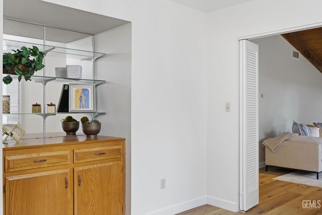 2813 Elm Street, Bakersfield, CA 93301