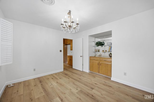 2813 Elm Street, Bakersfield, CA 93301