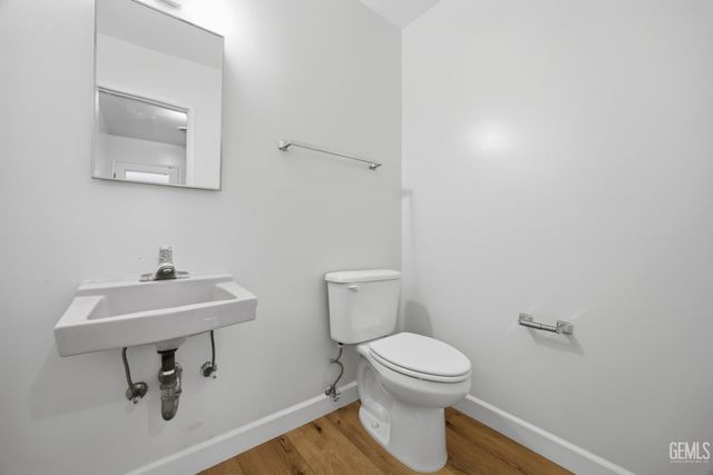 2813 Elm Street, Bakersfield, CA 93301