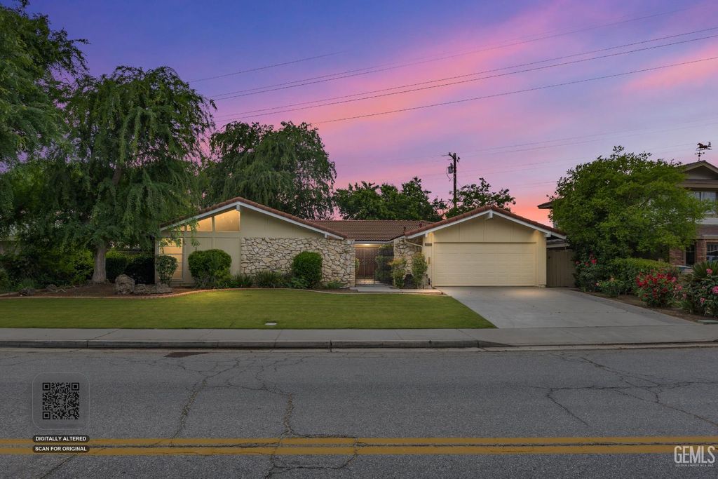 2813 Elm Street, Bakersfield, CA 93301