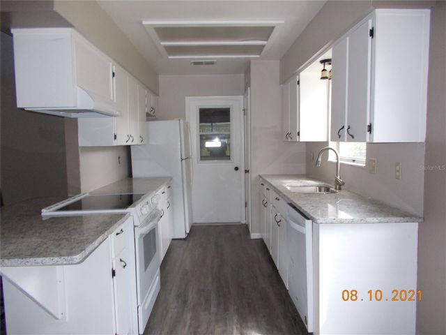 16 EASTER ROSS COURT, Leesburg, FL 34788