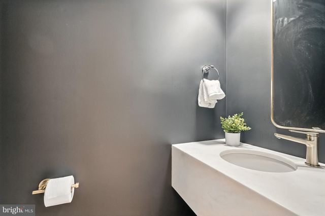 3622 S ST NW, Washington, DC 20007