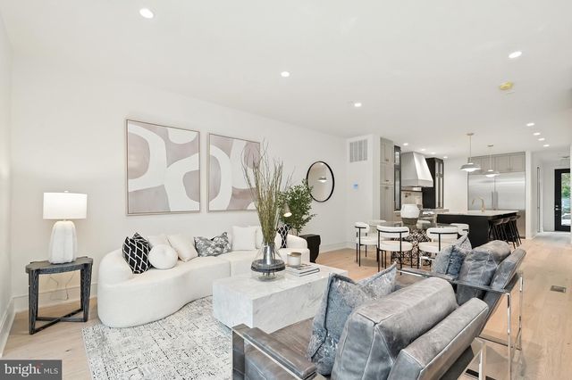 3622 S ST NW, Washington, DC 20007