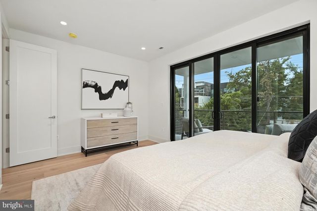 3622 S ST NW, Washington, DC 20007