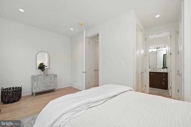 3622 S ST NW, Washington, DC 20007