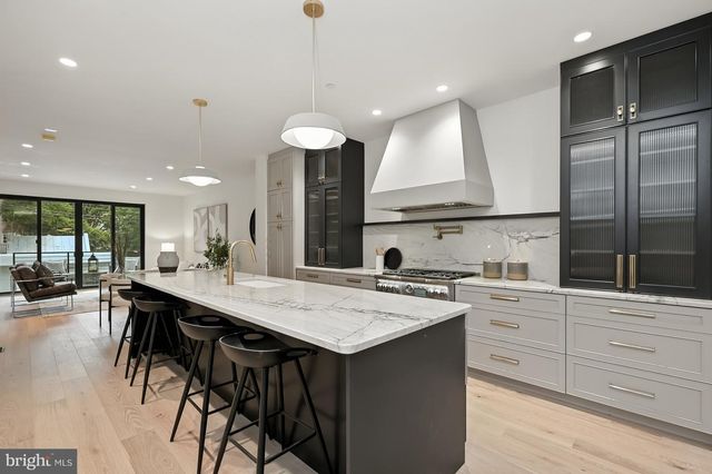 3622 S ST NW, Washington, DC 20007