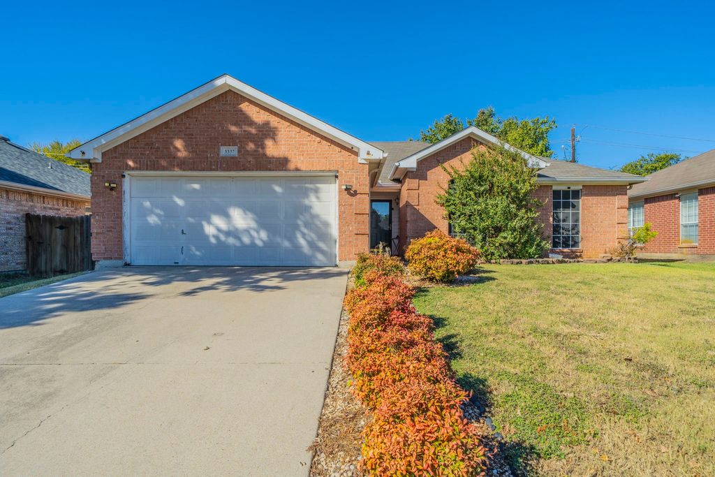 3337 Galaway Bay Drive, Grand Prairie, TX 75052