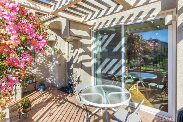 11203 Sierra Pass Place, Chatsworth, CA 91311