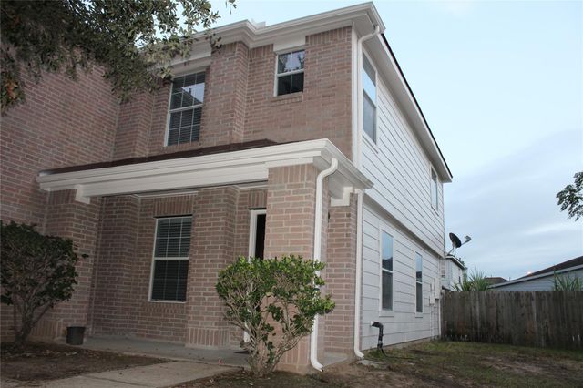 8143 Sanders Forest Court, Humble, TX 77338