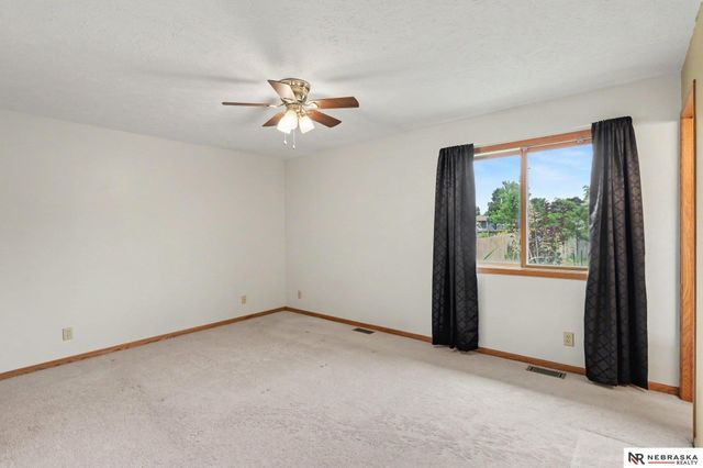 2607 W Sumner Street, Lincoln, NE 68522