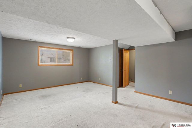 2607 W Sumner Street, Lincoln, NE 68522