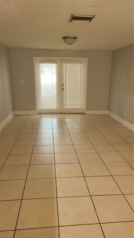 3817 W SAN RAFAEL STREET, Tampa, FL 33629