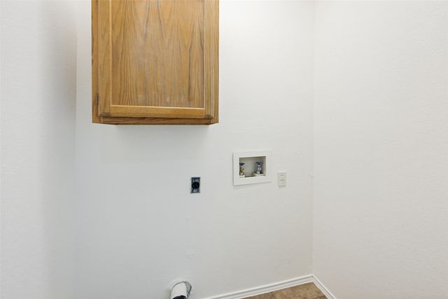 7105 Hanging Cliff Place, North Richland Hills, TX 76182