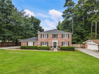 2247 Cherring Lane, Dunwoody, GA 30338