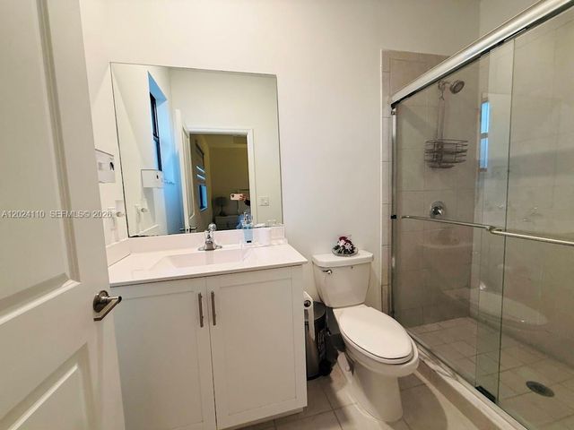 11832 SW 245th Ter, Homestead, FL 33032