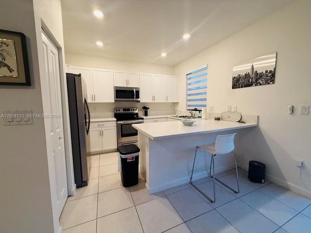 11832 SW 245th Ter, Homestead, FL 33032