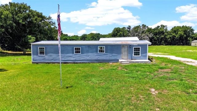 4162 LAUGHLIN ROAD, Mount Dora, FL 32757