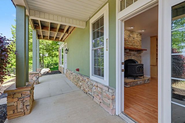 1193 Pine Log Road, Warne, NC 28909
