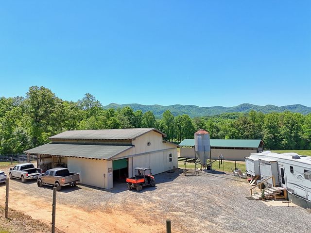1193 Pine Log Road, Warne, NC 28909