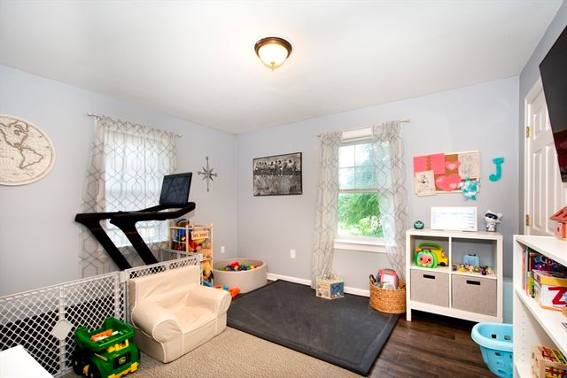 218 Westminster Rd, Weymouth, MA 02189