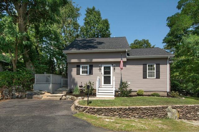 218 Westminster Rd, Weymouth, MA 02189