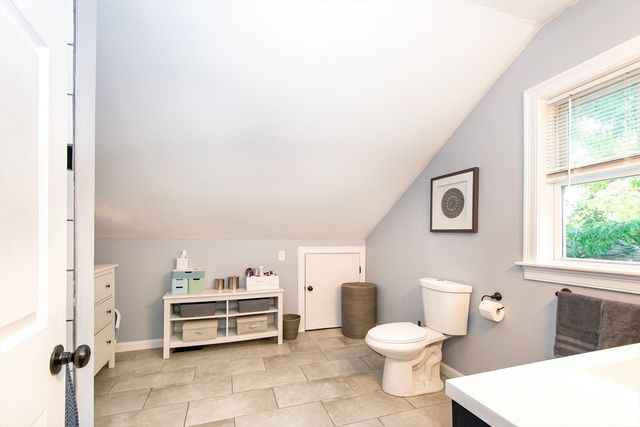 218 Westminster Rd, Weymouth, MA 02189
