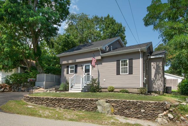 218 Westminster Rd, Weymouth, MA 02189