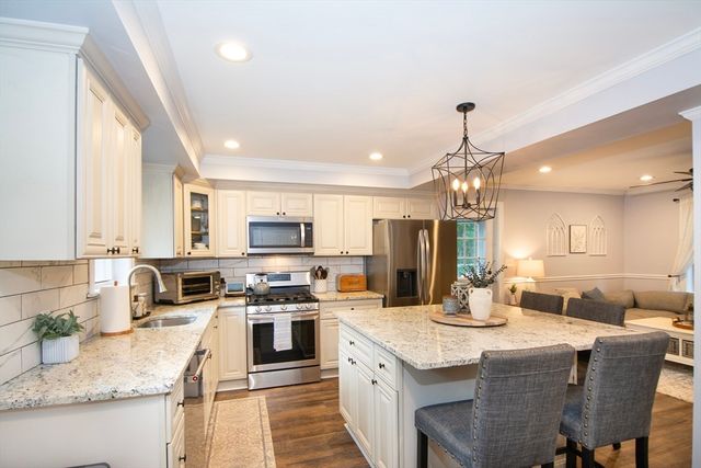 218 Westminster Rd, Weymouth, MA 02189