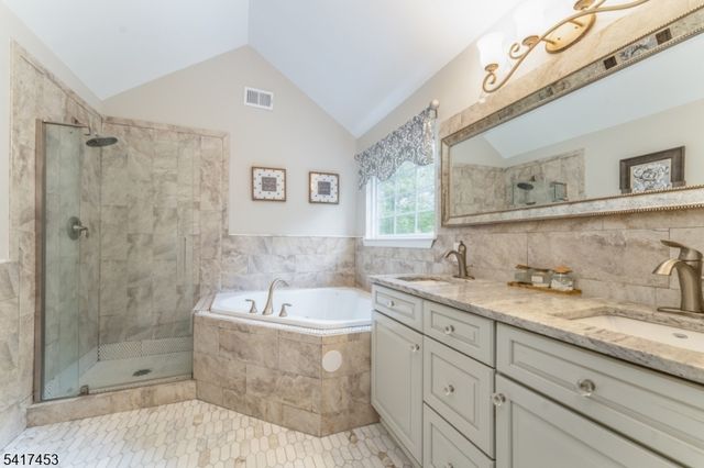 6 Columbine Ct, Raritan Twp., NJ 08822