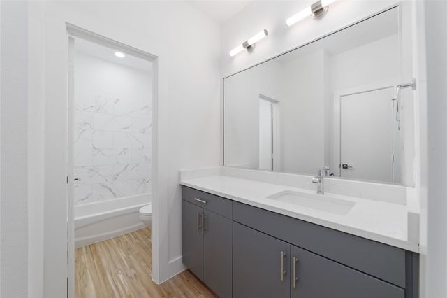 2109 Holman Street, Houston, TX 77004