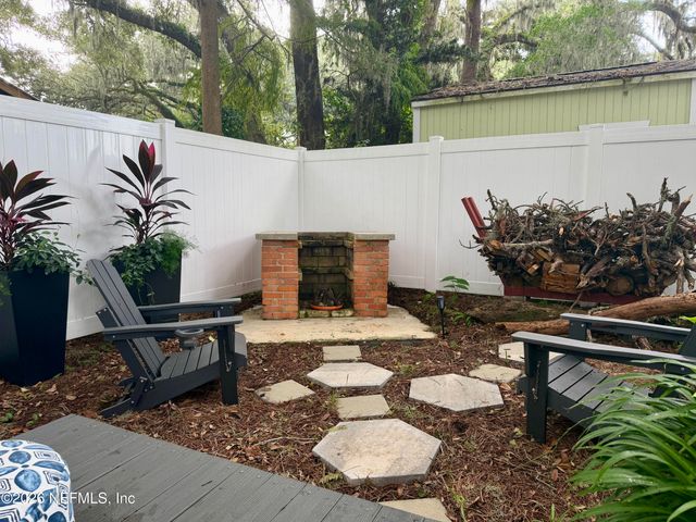 2128 AMELIA Road, Fernandina Beach, FL 32034