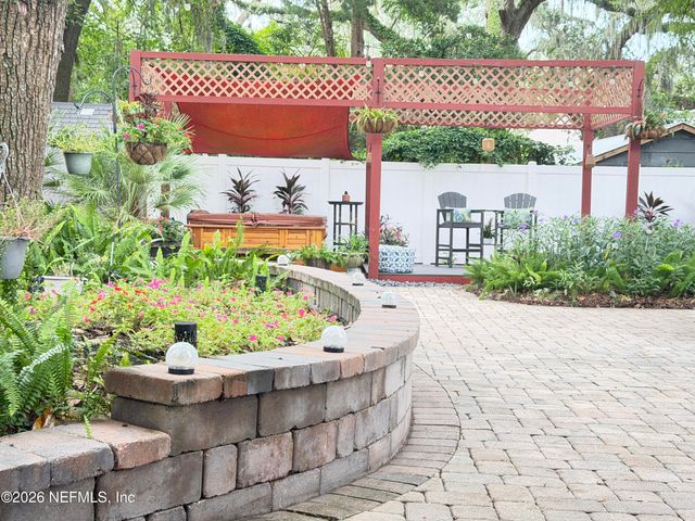 2128 AMELIA Road, Fernandina Beach, FL 32034